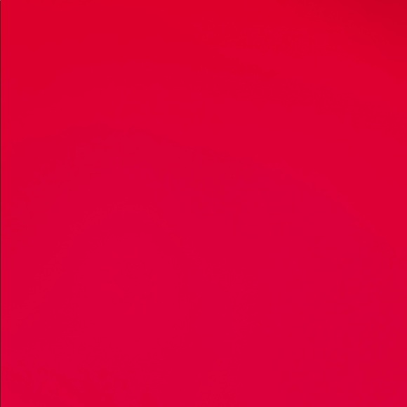 Meet your Posher, Kendall - Picture 1 of 1